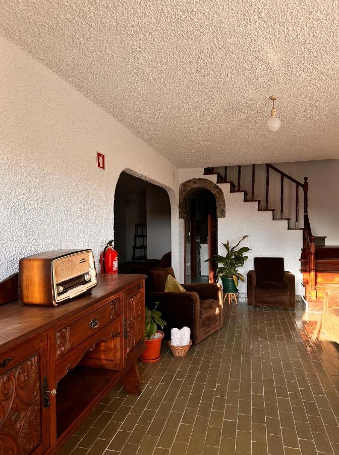 Nina'S Stay Hostel Шарнека Экстерьер фото